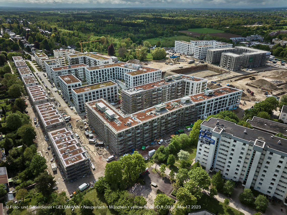 17.05.2023 - Graffitis vom italienischen Künstler Peeta in Neuperlach